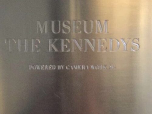 (Português) Helmut Newton & The Kennedys